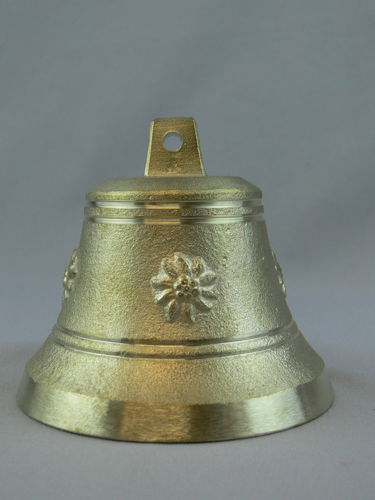 Tiroler Glocke Ø 12 cm mit Verzierung