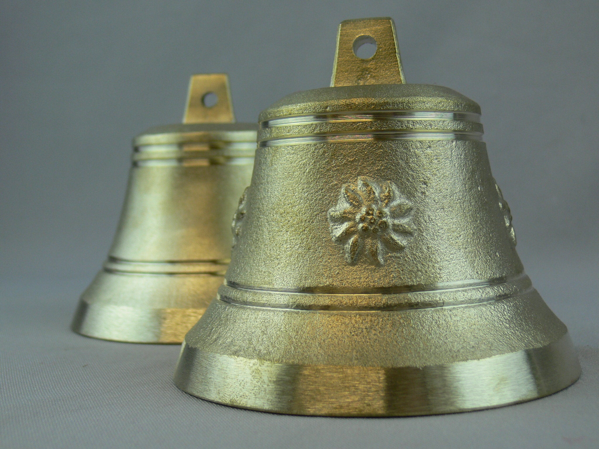 Tiroler Glocke Ø 12 cm mit Verzierung